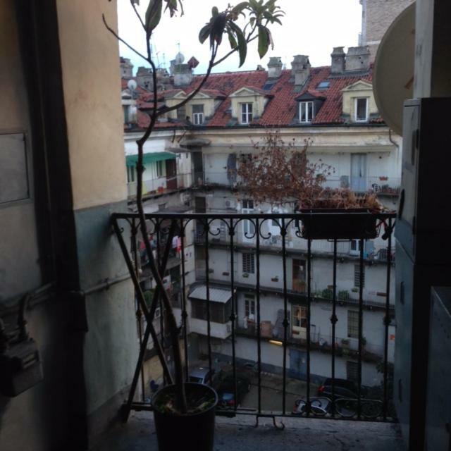 Ferienwohnung Mansarda In Borgo Dora Turin Exterior foto